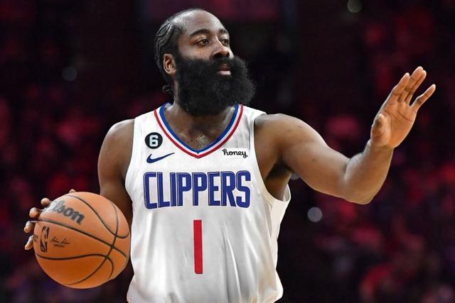 崔永熙绝杀助广东小胜江苏 引发热烈讨论